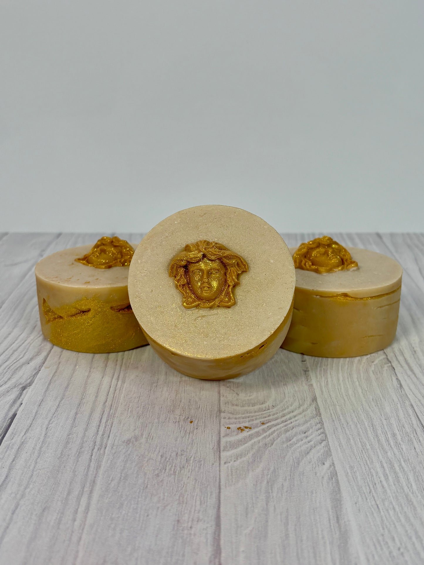 MEDUSA LUXE GOAT MILK SOAP | NARCISSIST SCENT